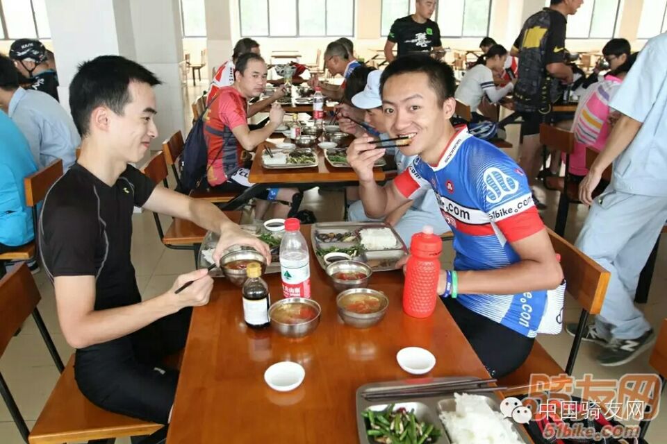 1441073037145877hp62.jpg 6.jpg